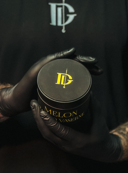 Dr.Gritz Tattoo Vaseline Melon für professionelle Tattoo Pflege während der Tattoo-Session im Studio