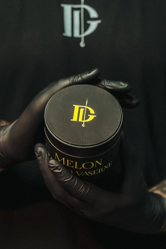 Dr.Gritz Tattoo Vaseline Melon für professionelle Tattoo Pflege während der Tattoo-Session im Studio