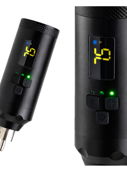P2 Wireless Tattoo Akku – Digitales Power Pack mit Display (RCA) freigestellt